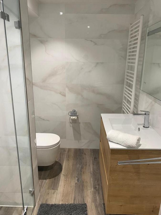 Lovely One Bedroom Apartment In City Center With Parking, Near Public Transport Luxembourg By Eksteriør billede
